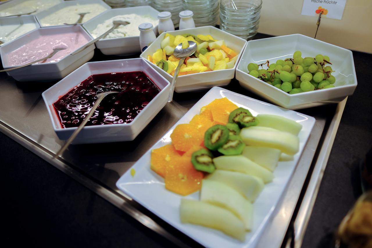 Hotel Moselauen Bernkastel-Kues Ngoại thất bức ảnh